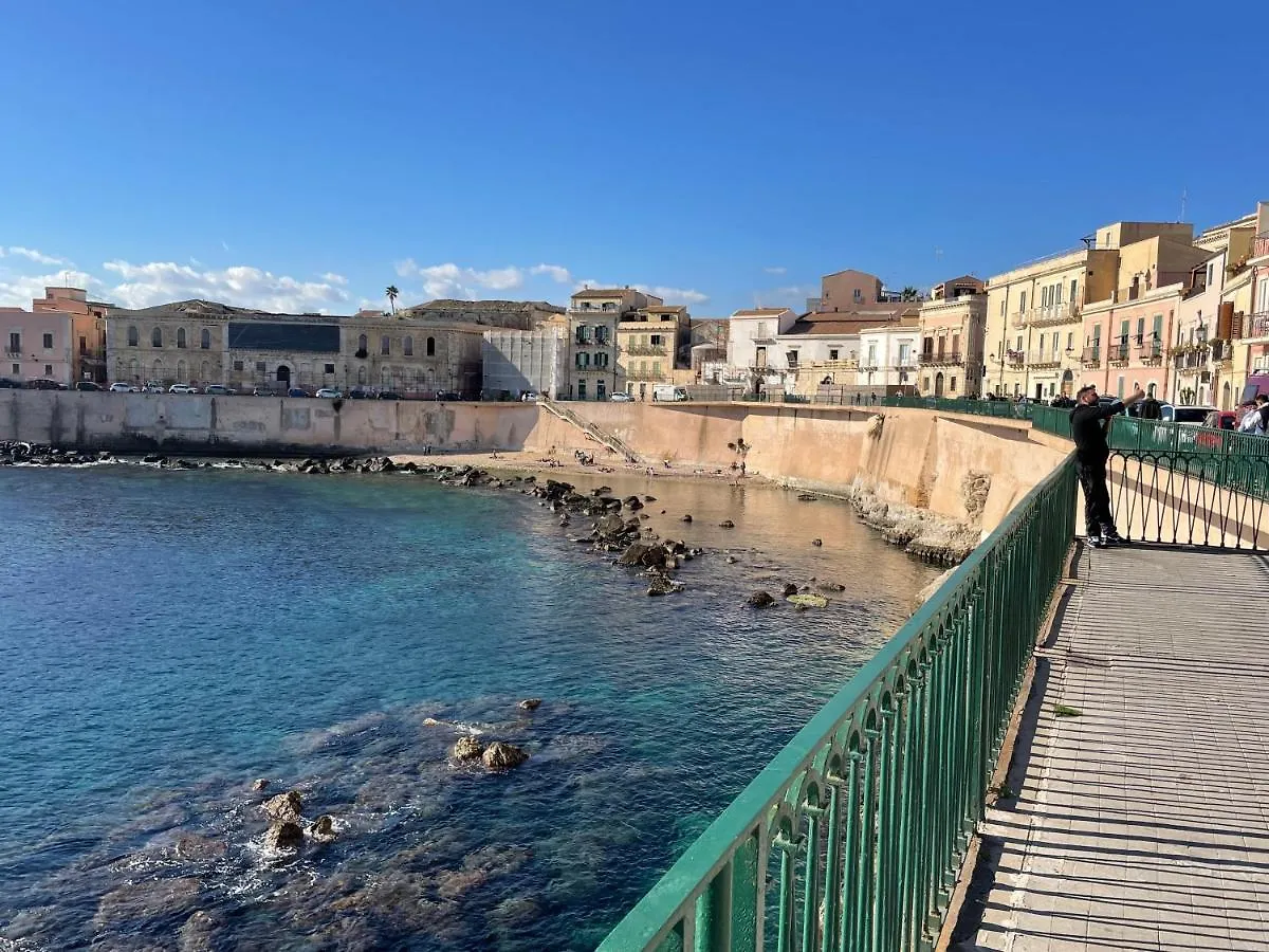 Oikia Sea Apartment Syracuse Italy