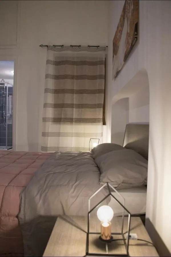 Oikia Sea Apartment Syracuse