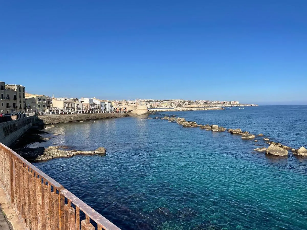 Oikia Sea Apartment Syracuse 0*,  Italy